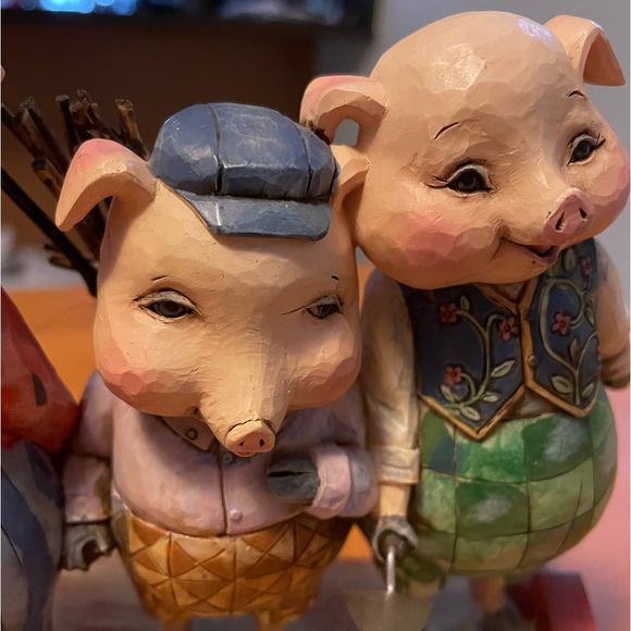 Jim Shore “Chinny-Chin-Chins” three little pigs. - Picture 4 of 5